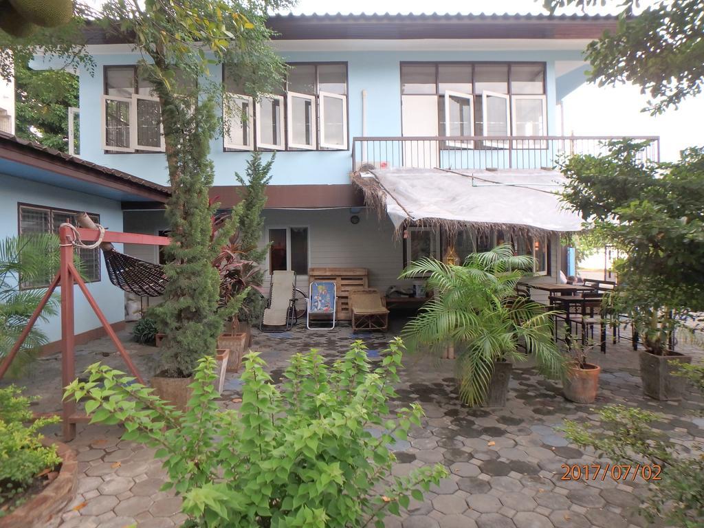 Apartamento The Blue14 House Chiang Mai Exterior foto